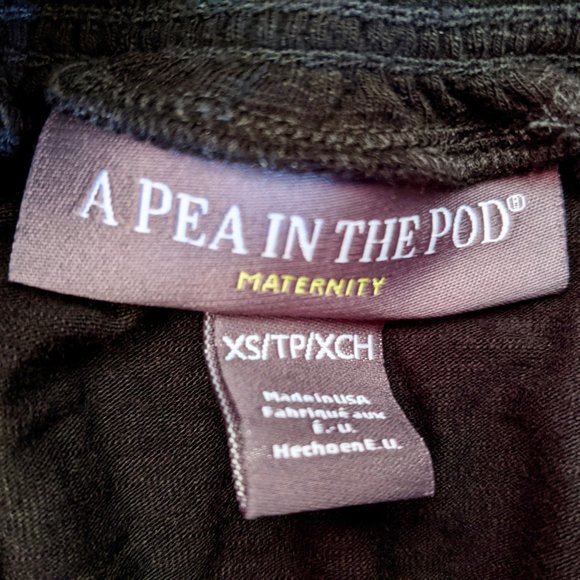 Pea in the Pod Off-The-Shoulder Short-Sleeve Shirt - Picture 3 of 7